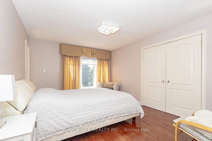 Photo 17 at 1 Elderwood Drive, Bayview Hill, Richmond Hill