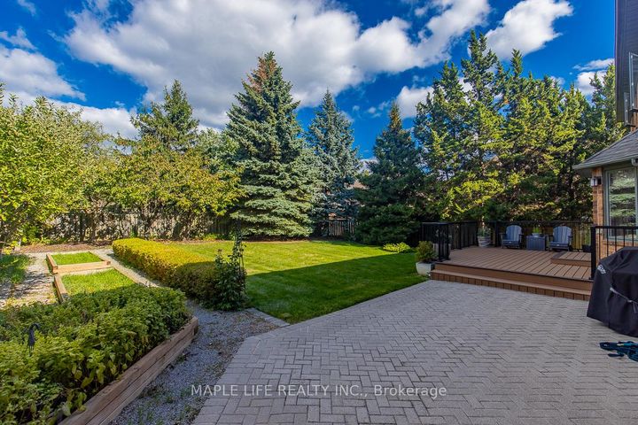 Photo 22 at 1 Elderwood Drive, Bayview Hill, Richmond Hill