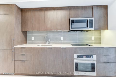 Photo 12 at 449 - 5 Hanna Avenue, Niagara, Toronto