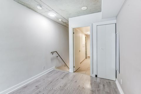 Photo 16 at 449 - 5 Hanna Avenue, Niagara, Toronto