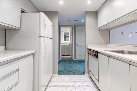 Photo 4 at 405 - 705 King Street W, Niagara, Toronto