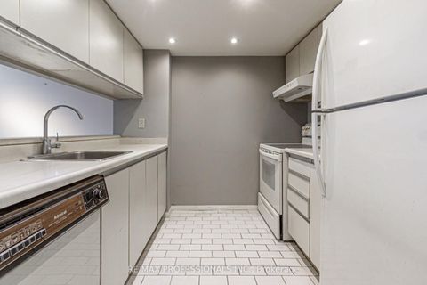 Photo 5 at 405 - 705 King Street W, Niagara, Toronto