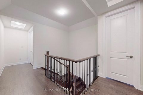 Photo 16 at 100 Ballantyne Boulevard, Vellore Village, Vaughan