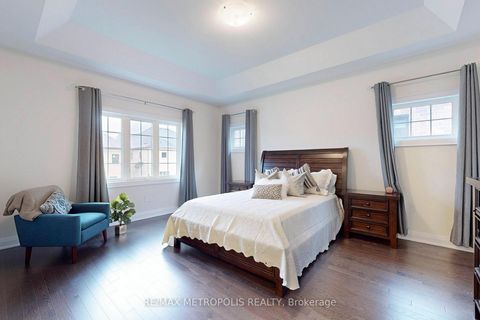 Photo 18 at 100 Ballantyne Boulevard, Vellore Village, Vaughan