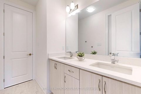 Photo 35 at 100 Ballantyne Boulevard, Vellore Village, Vaughan