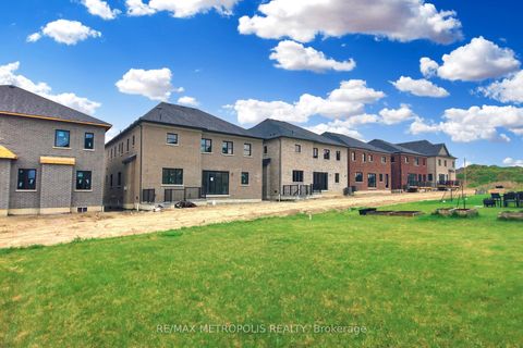 Photo 39 at 100 Ballantyne Boulevard, Vellore Village, Vaughan