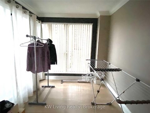 Photo 15 at 411 - 28 Hollywood Avenue, Willowdale East, Toronto