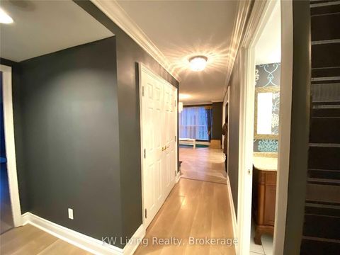 Photo 18 at 411 - 28 Hollywood Avenue, Willowdale East, Toronto