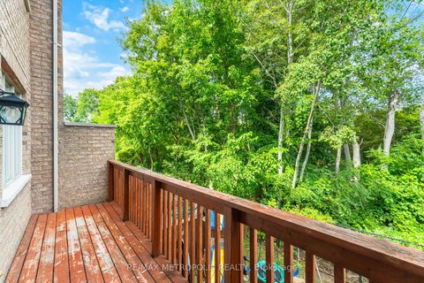 Photo 13 at 104 Stagecoach Circle, Centennial Scarborough, Toronto