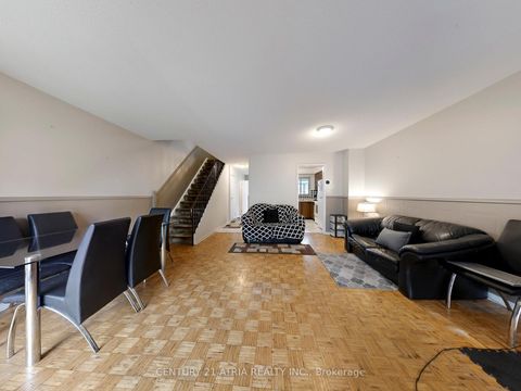 Photo 8 at 80 Hord Crescent, Lakeview Estates, Vaughan