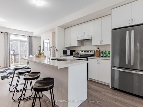 Photo 6 at 25 Origin Way, Patterson, Vaughan