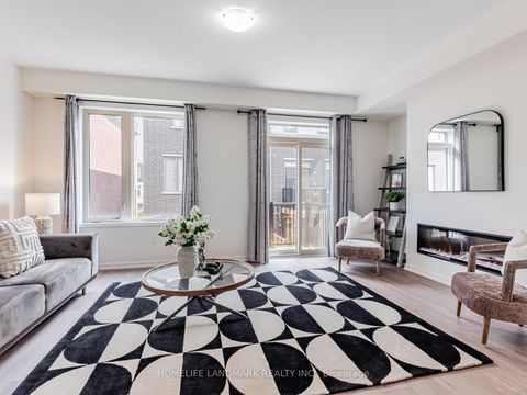 Photo 11 at 25 Origin Way, Patterson, Vaughan