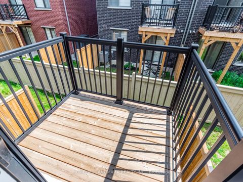Photo 31 at 25 Origin Way, Patterson, Vaughan