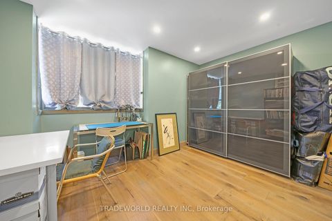 Photo 25 at 21 Dundonald Street, Yonge Corridor, Toronto