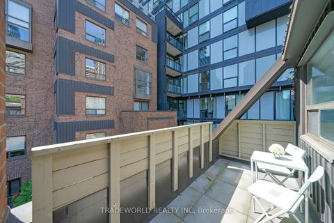 Photo 33 at 21 Dundonald Street, Yonge Corridor, Toronto