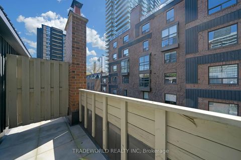 Photo 34 at 21 Dundonald Street, Yonge Corridor, Toronto