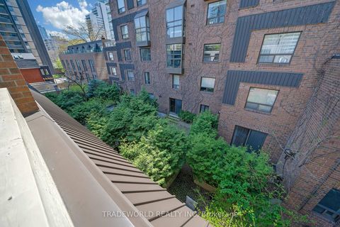 Photo 35 at 21 Dundonald Street, Yonge Corridor, Toronto