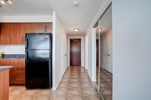 Photo 14 at 15C - 8 Rosebank Drive, Malvern, Toronto