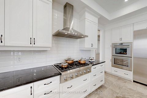 Photo 16 at 163 Ballantyne Boulevard, Vellore Village, Vaughan