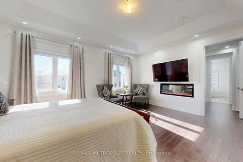 Photo 26 at 163 Ballantyne Boulevard, Vellore Village, Vaughan