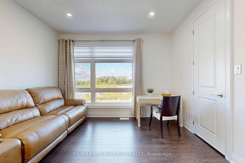 Photo 43 at 163 Ballantyne Boulevard, Vellore Village, Vaughan