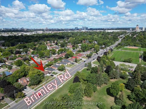 Photo 3 at 1000 Brimley Road, Bendale, Toronto
