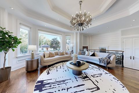 Photo 4 at 122 Parkview Avenue, Willowdale East, Toronto