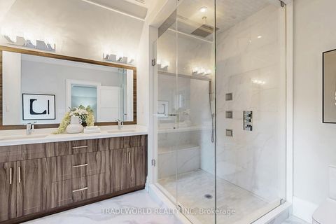 Photo 24 at 122 Parkview Avenue, Willowdale East, Toronto