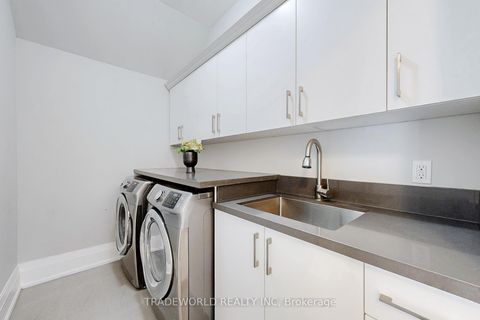 Photo 32 at 122 Parkview Avenue, Willowdale East, Toronto