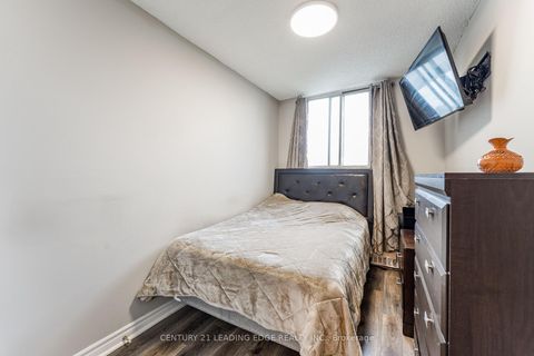 Photo 6 at 611 - 940 Caledonia Road, Glen Park, Toronto