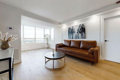 Photo 10 at 901 - 7601 Bathurst Street, Yorkhill, Vaughan
