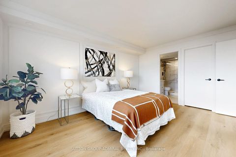 Photo 13 at 901 - 7601 Bathurst Street, Yorkhill, Vaughan