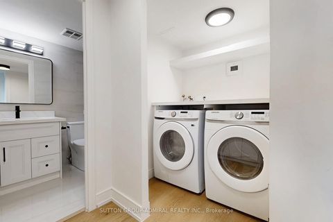 Photo 21 at 901 - 7601 Bathurst Street, Yorkhill, Vaughan