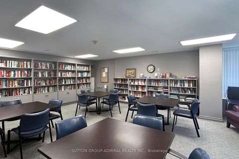 Photo 26 at 901 - 7601 Bathurst Street, Yorkhill, Vaughan