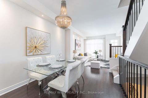 Photo 7 at 19 - 2172 Trafalgar Road, RO River Oaks, Oakville