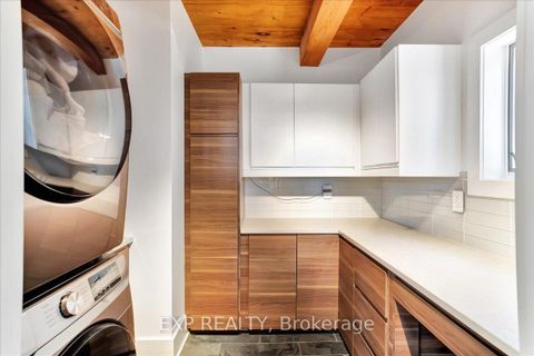 Photo 14 at 11 Crestwood Drive, North Shore, Barrie