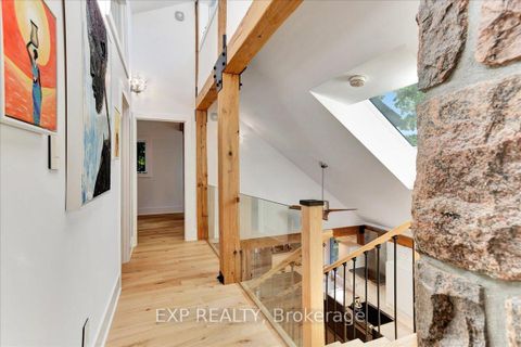 Photo 24 at 11 Crestwood Drive, North Shore, Barrie