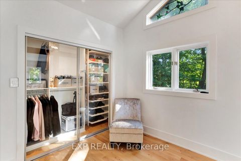 Photo 25 at 11 Crestwood Drive, North Shore, Barrie