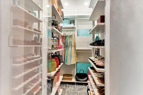 Photo 32 at 11 Crestwood Drive, North Shore, Barrie