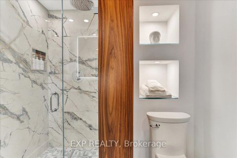 Photo 34 at 11 Crestwood Drive, North Shore, Barrie