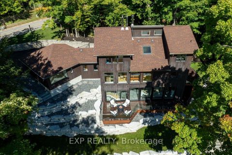 Photo 40 at 11 Crestwood Drive, North Shore, Barrie