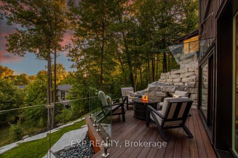 Photo 42 at 11 Crestwood Drive, North Shore, Barrie