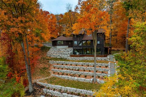 Photo 43 at 11 Crestwood Drive, North Shore, Barrie