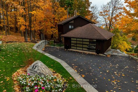 Photo 44 at 11 Crestwood Drive, North Shore, Barrie