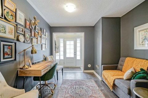Photo 4 at 224 Sarah Cline Drive, GO Glenorchy, Oakville