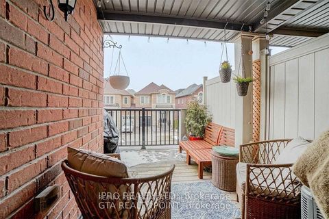 Photo 17 at 224 Sarah Cline Drive, GO Glenorchy, Oakville