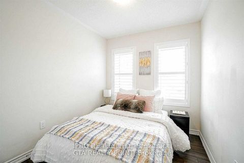 Photo 23 at 224 Sarah Cline Drive, GO Glenorchy, Oakville