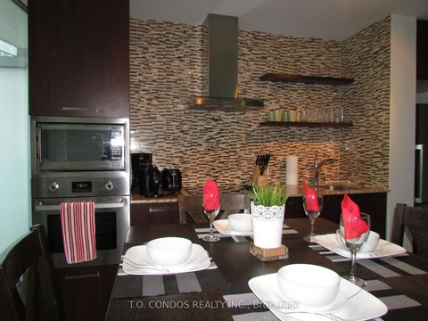 Photo 6 at 1901 - 12 York Street, Waterfront Communities C1, Toronto