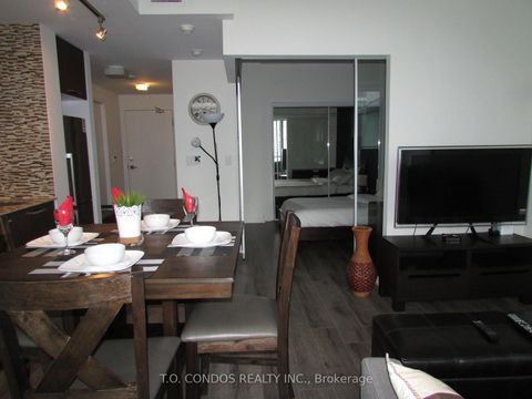 Photo 9 at 1901 - 12 York Street, Waterfront Communities C1, Toronto