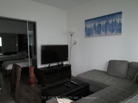 Photo 11 at 1901 - 12 York Street, Waterfront Communities C1, Toronto